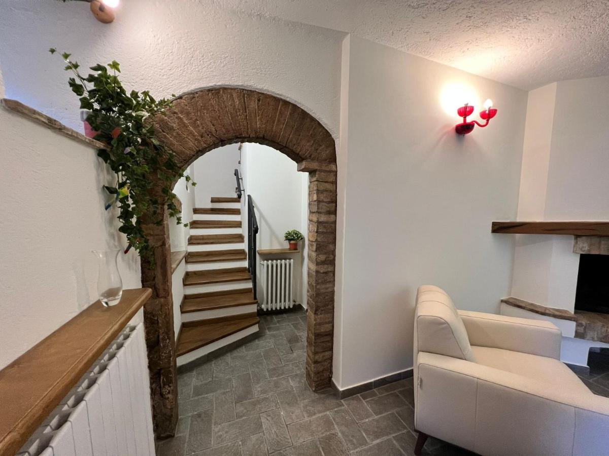 Ferienwohnung Vicoli E Arte Spoleto Exterior foto